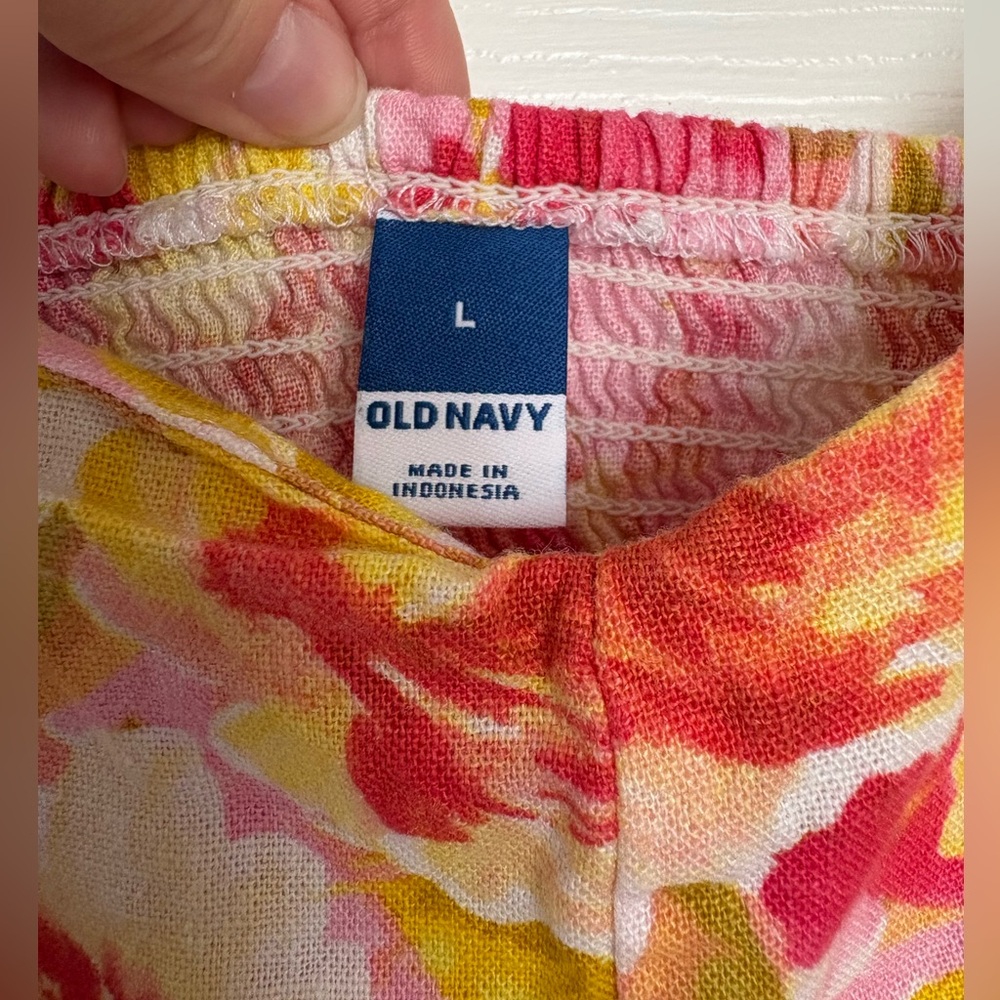 Floral Top - Picture 2 of 5